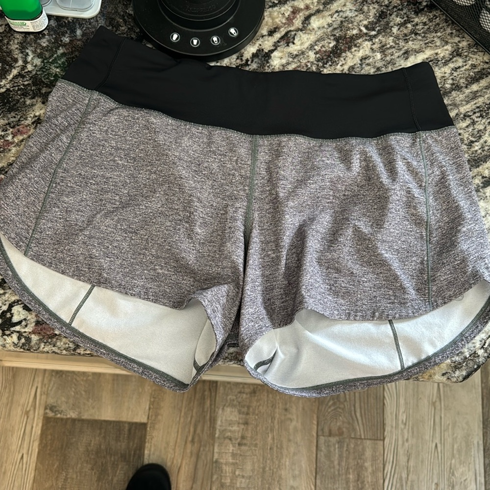 Lululemon speed up 4 inch shorts